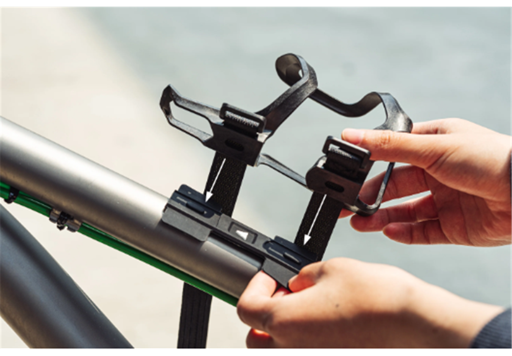 GRANITE AUX - Carbon Bottle Cage with Strap kit