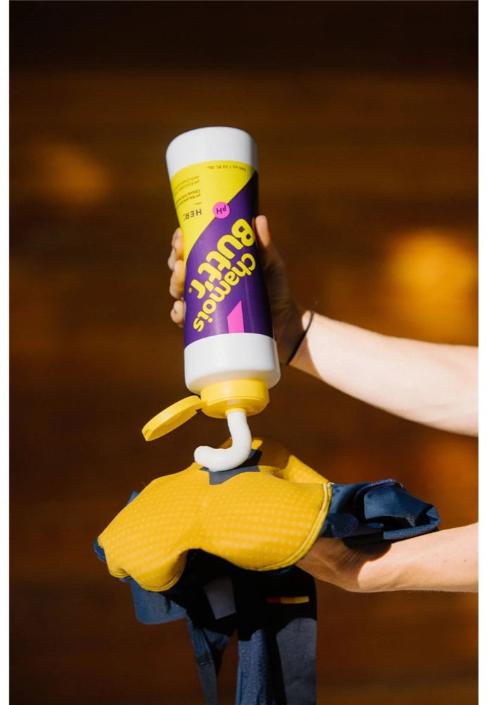 Chamois Butt'r Her Anti-Chafe 946ml Squeeze Bottle