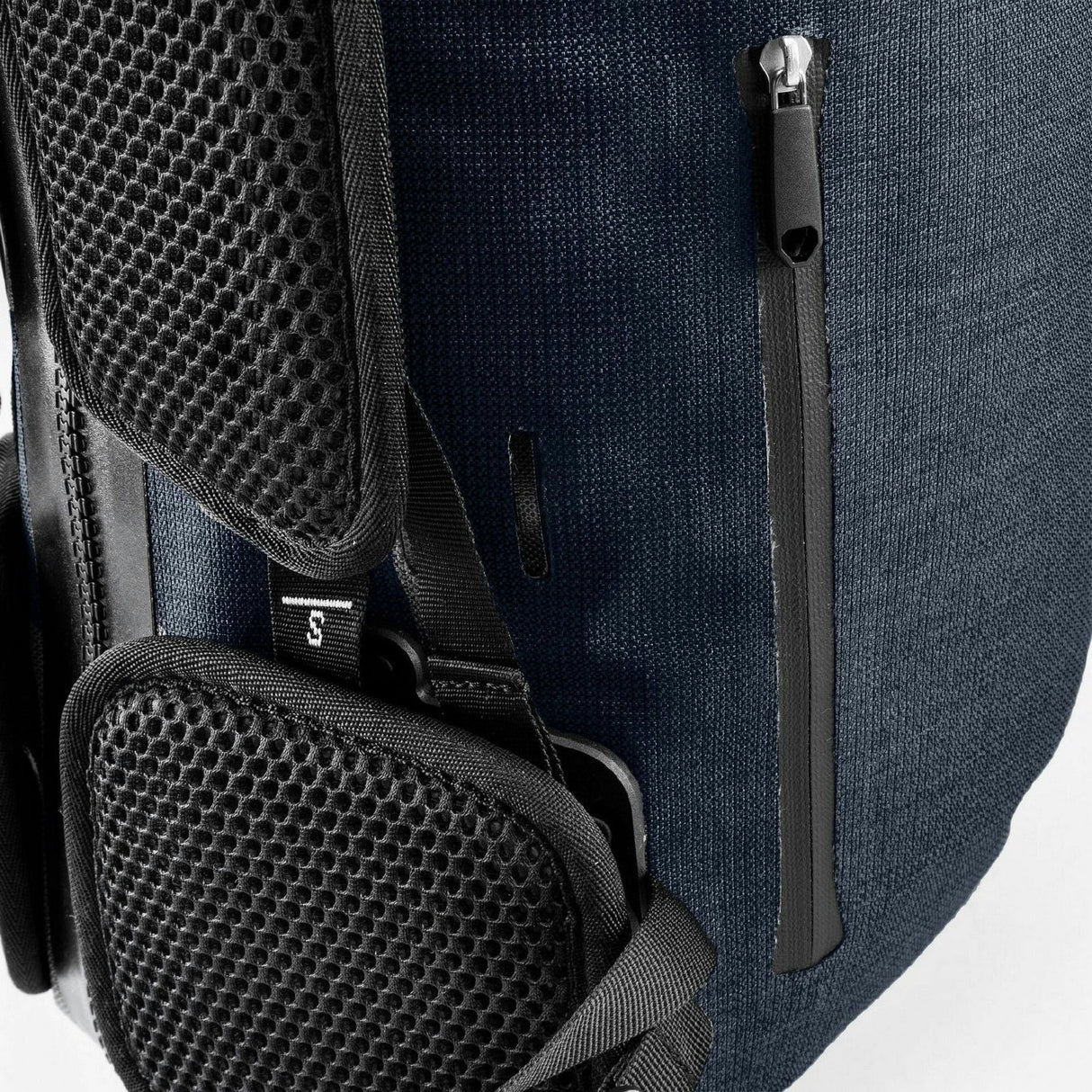 ORTLIEB ATRACK CR BACKPACK URBAN INK