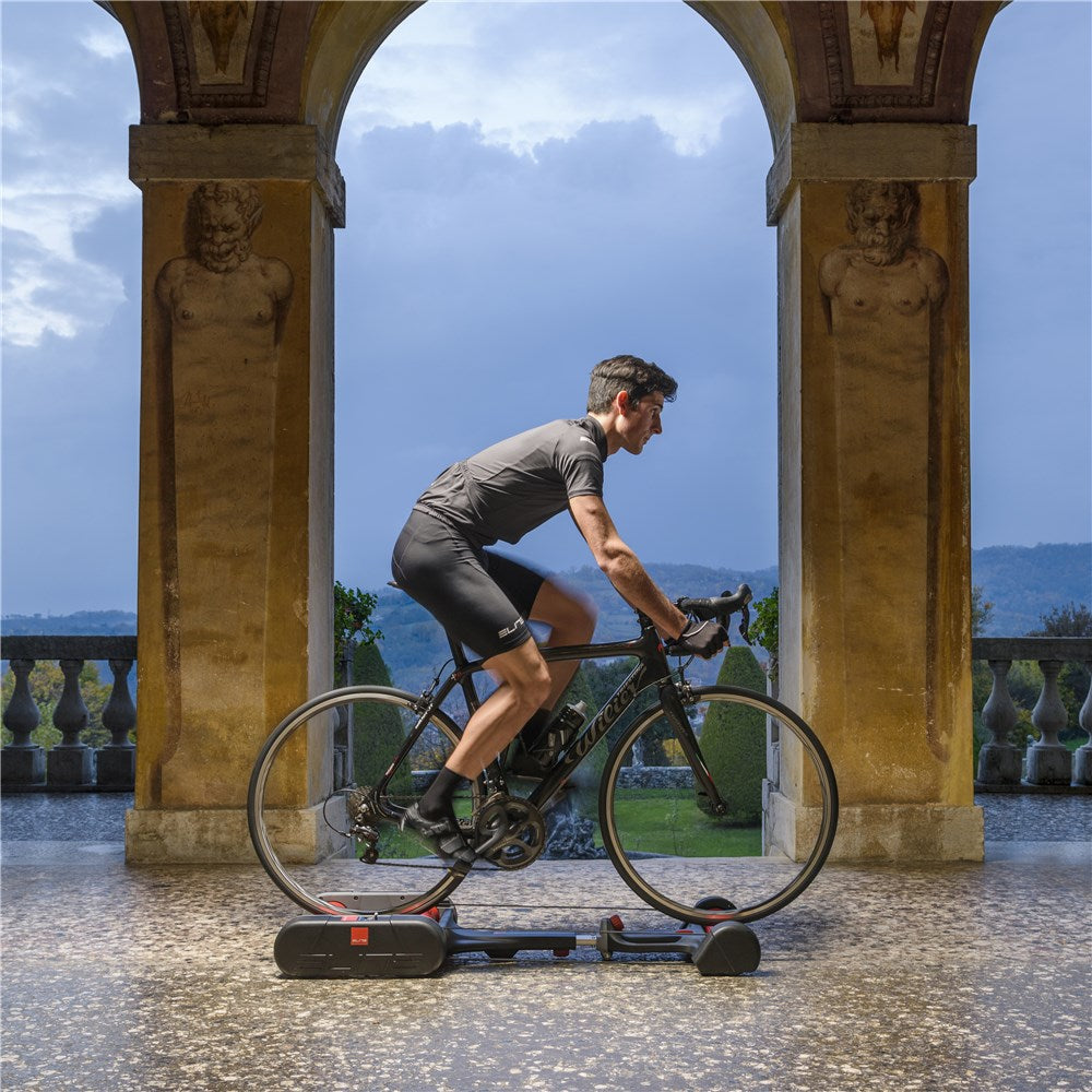 Elite Qubo Power Mag Smart B+ Trainer