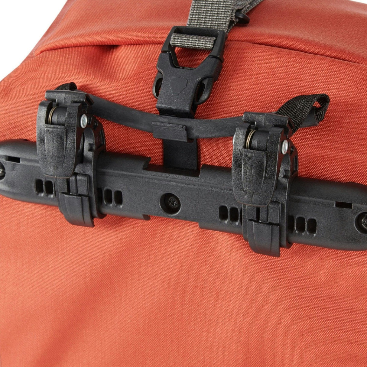 ORTLIEB SPORT-ROLLER PLUS PANNIER BAG SALSA - DARK CHILI SINGLE BAG