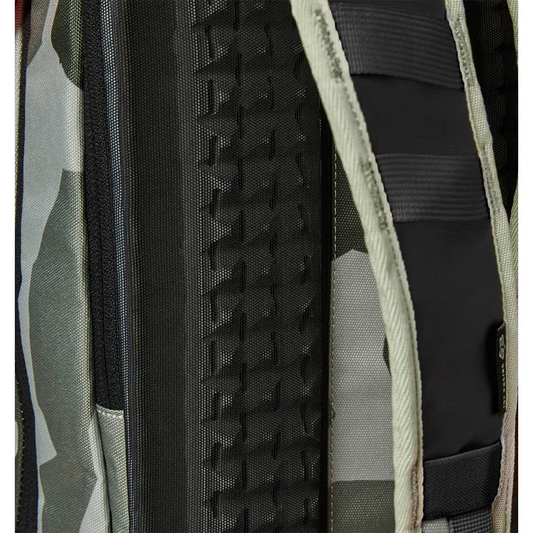 Fox Utility 18L Hydration Pack- Lge Green Camo