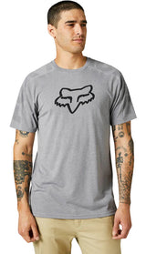 Fox DVIDE Short Sleeve TECH TEE Heather Graphite FRONT FACING MODEL