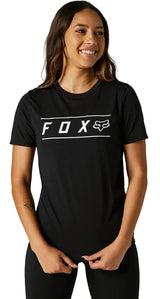 Fox Women PINNACLE Short Sleeve TECH TEE Black FRONT FACING MODEL