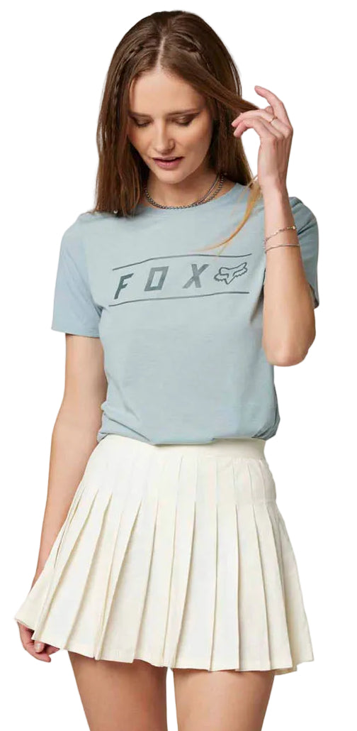 Fox Women PINNACLE Short Sleeve TECH TEE Gun FRONT FACING MODEL