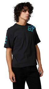 Fox TOKSYK Short Sleeve PREMIUM TEE Black SIDE-FRONT FACING MODEL