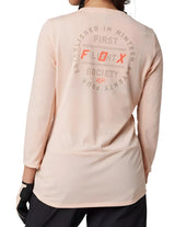 Fox W RANGER DR 3/4 JERSEY - Light Pink Back Facing with Model