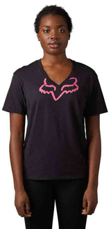 Fox Boundary SS Top Black/Pink FRONT FACING MODEL 