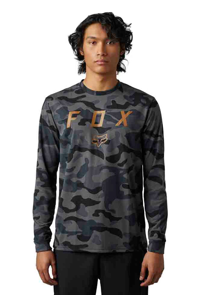 Fox VZNS LS TECH TEE CAMO BlackCam FRONT FACING MODEL