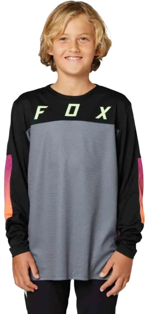 Fox YOUTH DEFEND LS JERSEY RACE - Black FRONT FACING MODEL