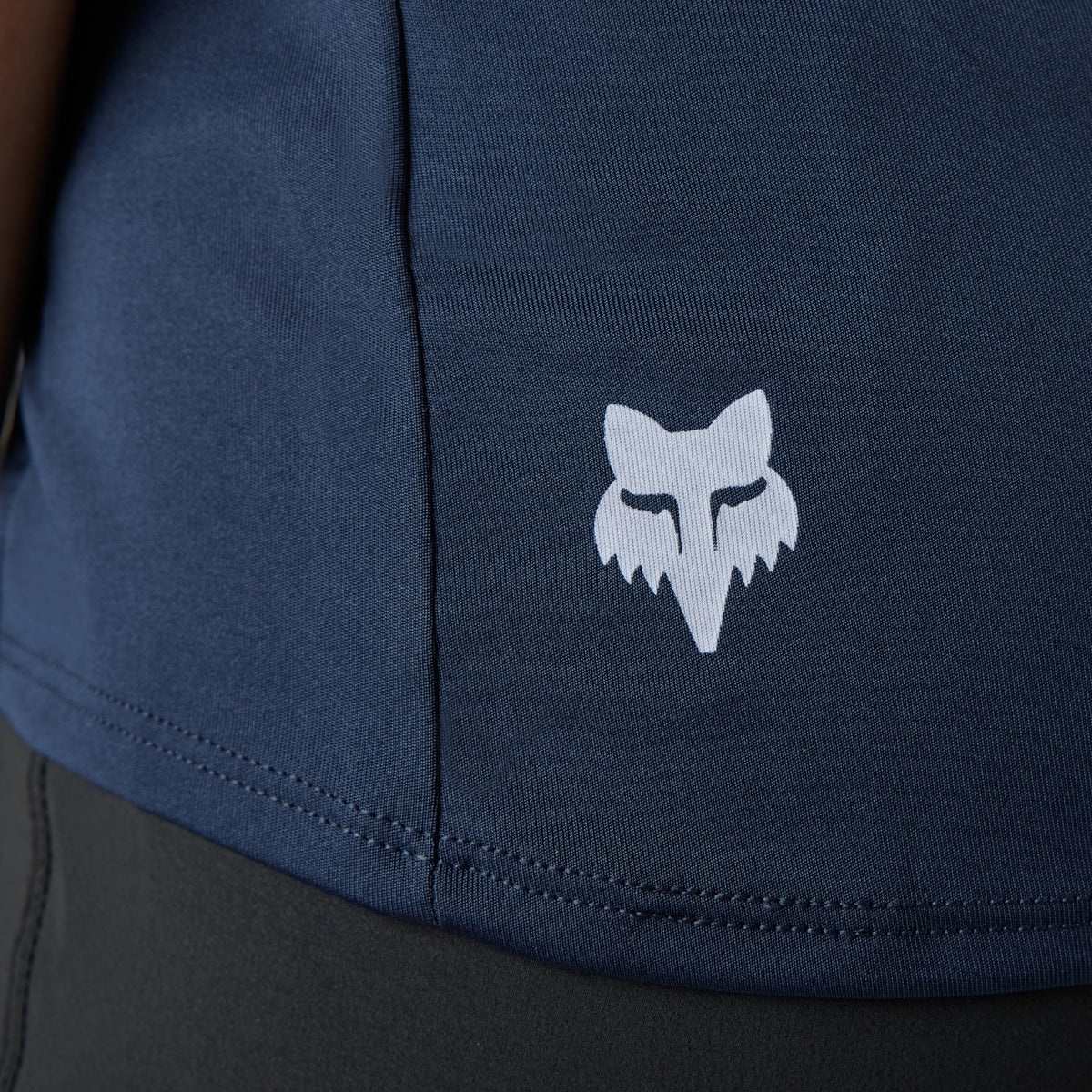 Fox W RANGER SS JERSEY MOTH - Midnight Back Print Focused