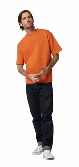 Fox Wordmark OV SS Tee Chocolate FRONT FACING MODEL 