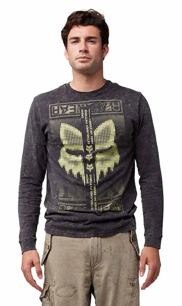 Fox Throttle LS Premium Tee Black FRONT FACING MODEL 