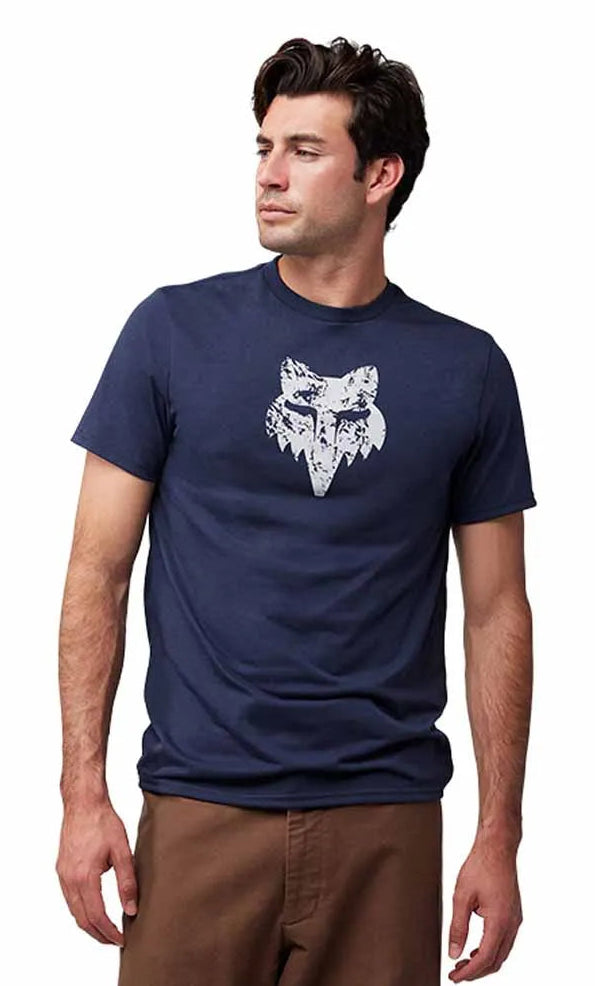 Fox The World SS Tech Tee Black FRONT FACING MODEL 