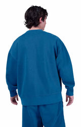 Fox Wordmark OV Fleece Crew Twilight Sweatshirt BACK FACING MODEL 