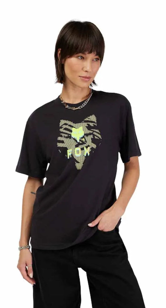 Fox W Elevated SS Tee Black FRONT FACING MODEL 