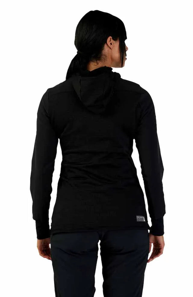 Fox W DEFEND THERMAL HOODIE Black BACK FACING MODEL
