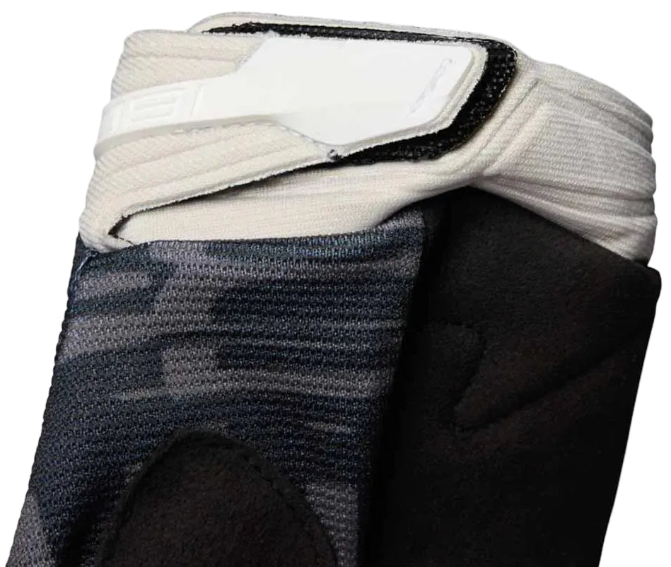 Fox Racing 180 Diffuse SE Black Glove