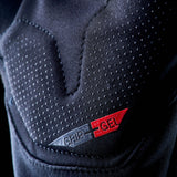 Five 25 Cyclone Infinium Black Gloves
