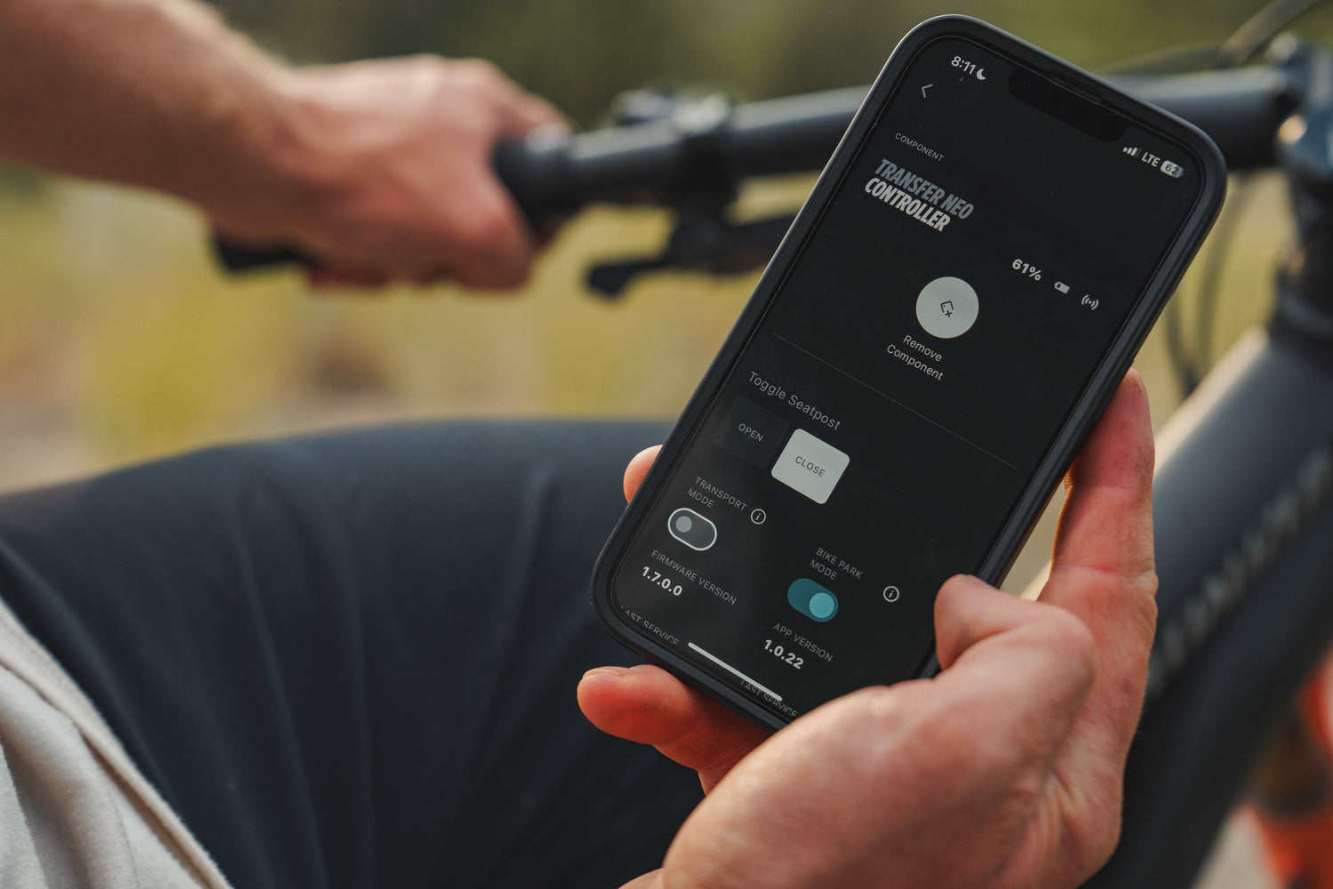 Fox Transfer Neo Factory Wireless Dropper Post App 1