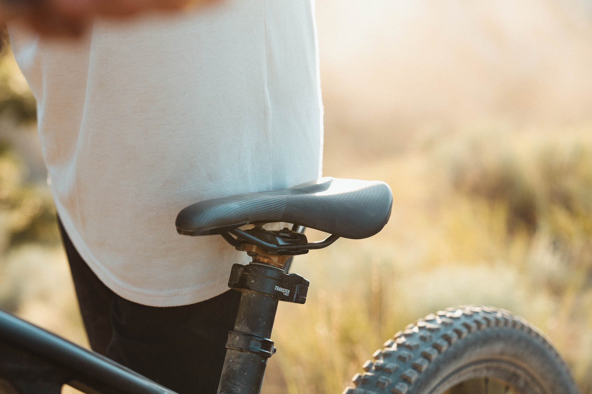 Fox Transfer Neo Factory Wireless Dropper Post Lifestyle Down