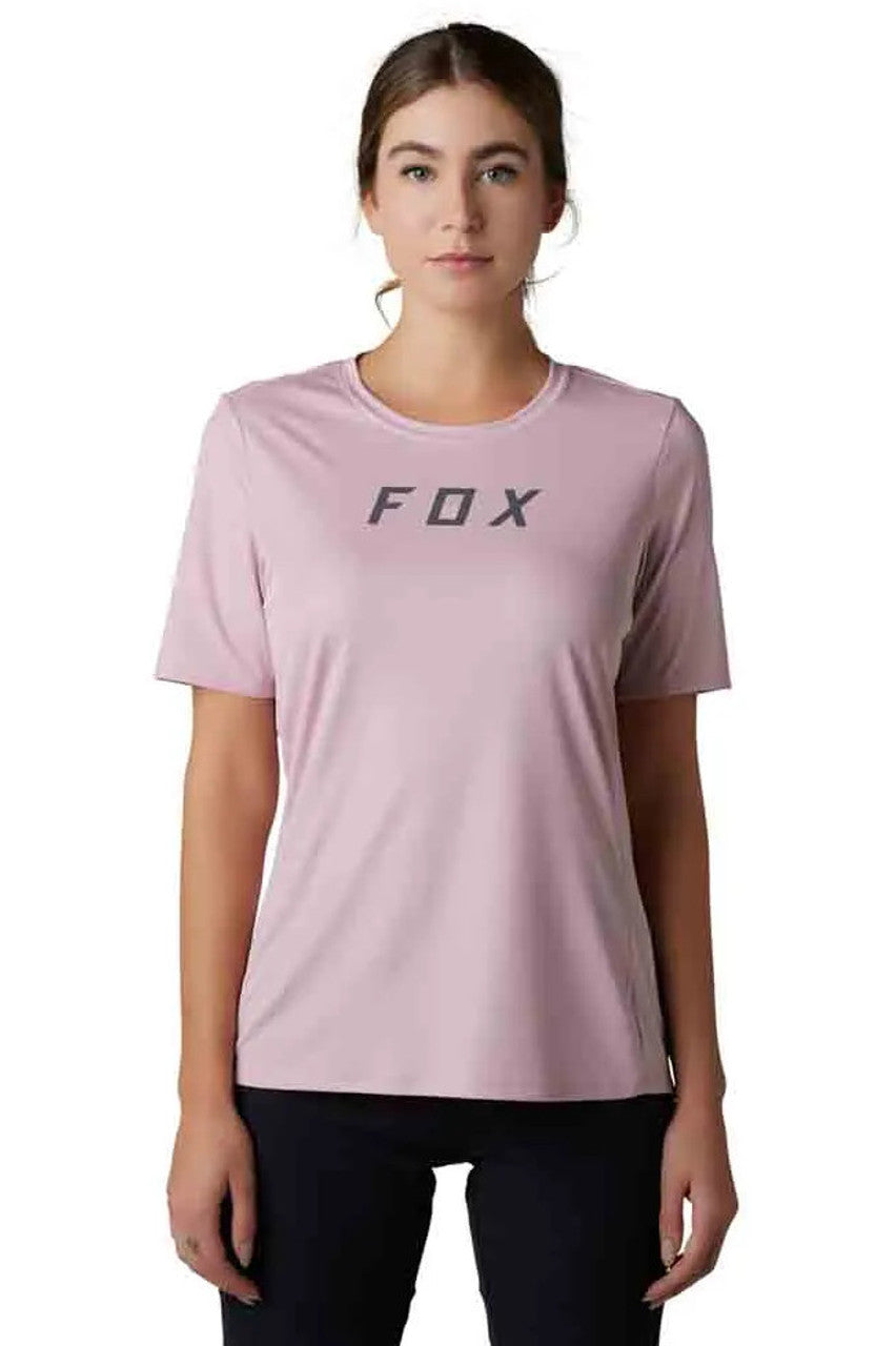 Fox WOMENS RANGER SS JERSEY MOTH - Blush Front Facing Model