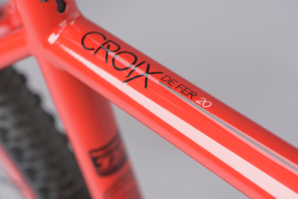 Genesis Croix de Fer 20 700C Adventure Bike - Red