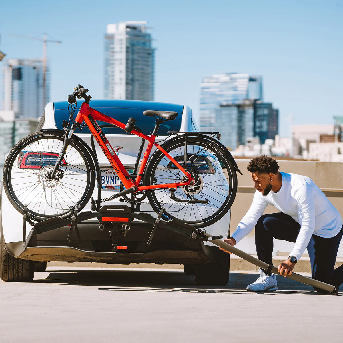 Hollywood Racks HW0024 Destination E: 2 Bike, 2"