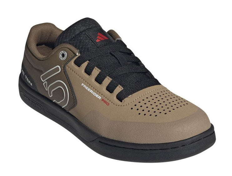 FIVE TEN FREERIDER PRO FLAT MOUNTAIN BIKE SHOES CRDBRD/OFF WHT/CORE BLK