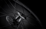 Lightweight Pfadfinder Evo Schwarz Edition Gravel Disc Wheelset