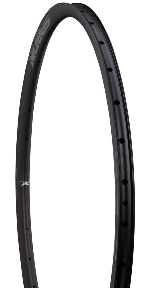 Spank Wing 22 Rim 700C/29in Black