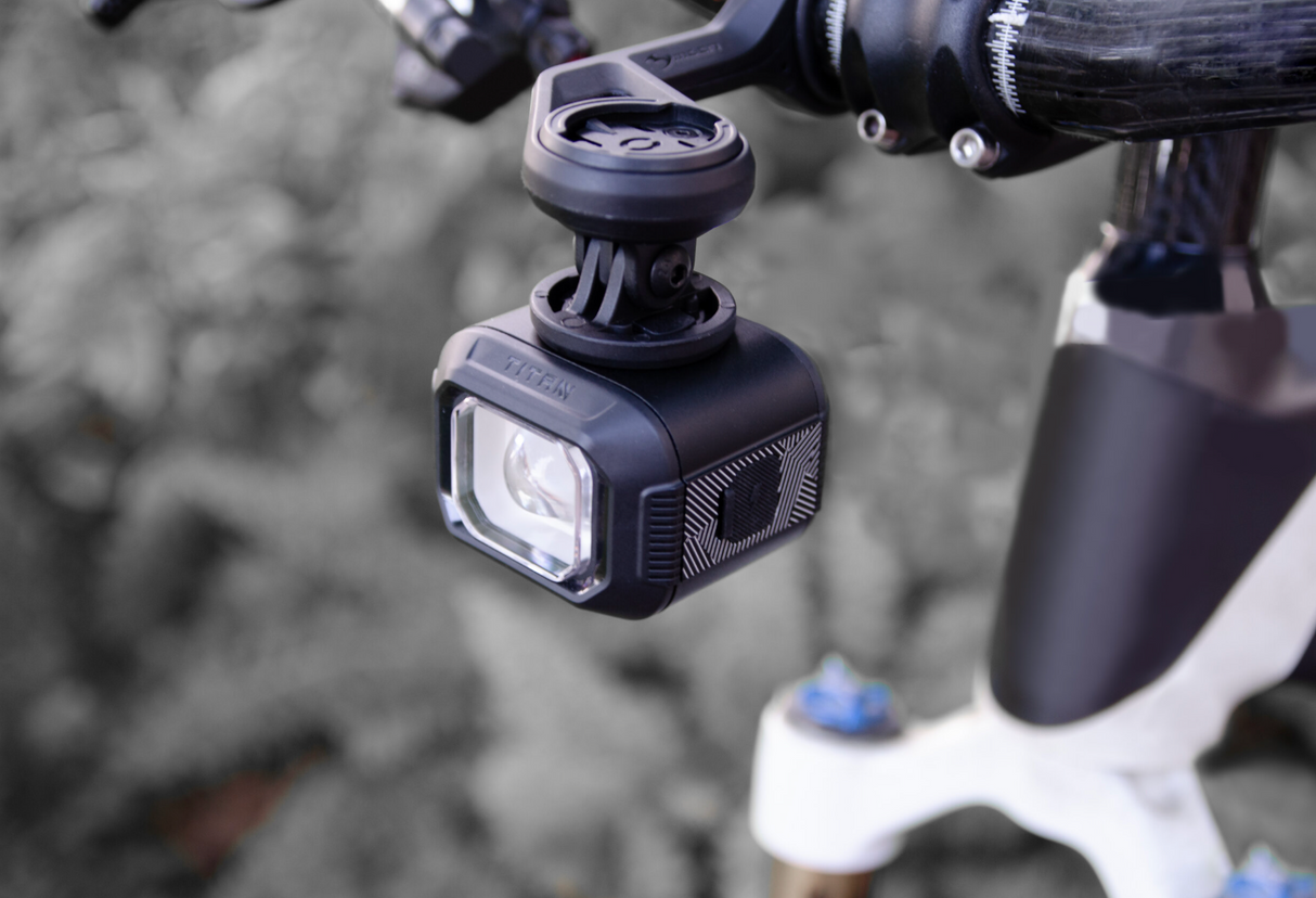 Moon Titan Max 1700 Lumens Front Light Black