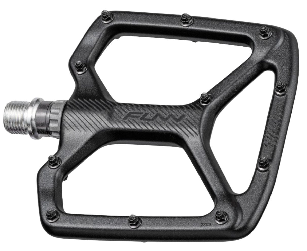 Funn Python V2 Flat Pedal with Long Pins