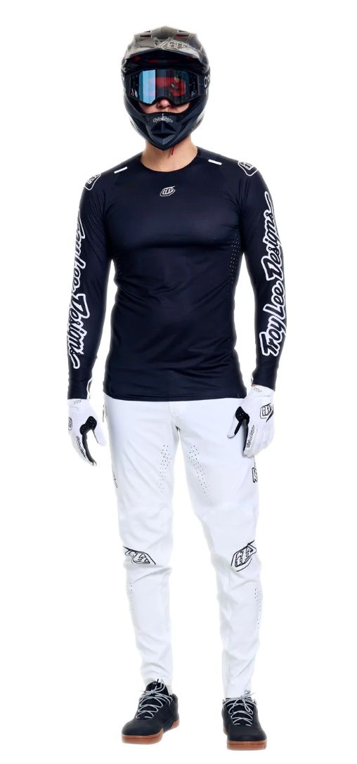 Troy Lee Designs Sprint Ultra Jersey Mono Black FRONT FACING MODEL