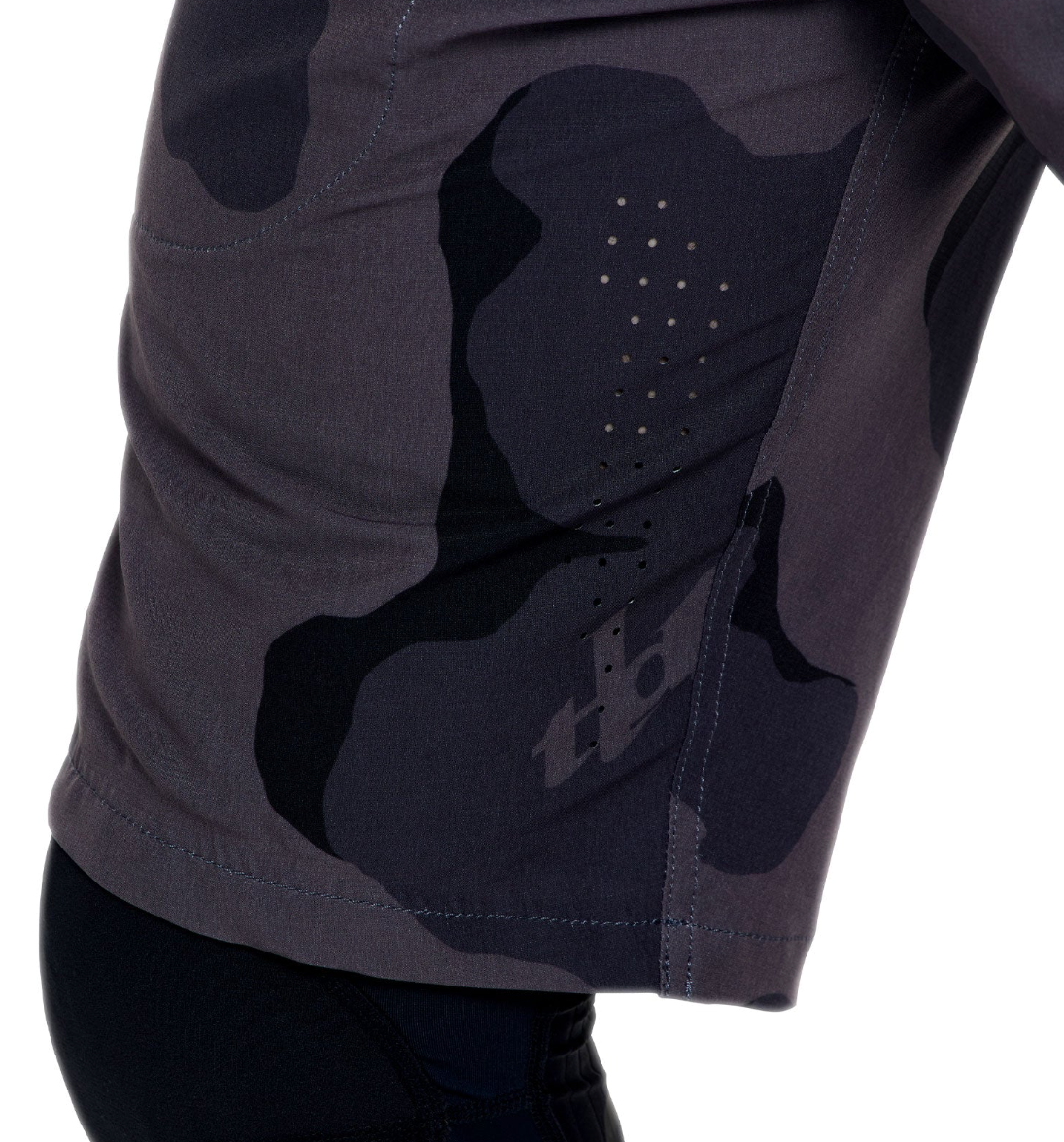 Troy Lee Designs Skyline Pro Short BN3TH Liner Flow Camo Carbon DETAILS