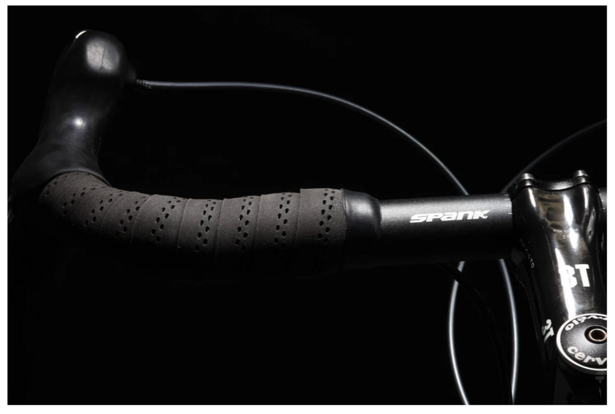 Spank Wing Bar Tape & Plug Kit