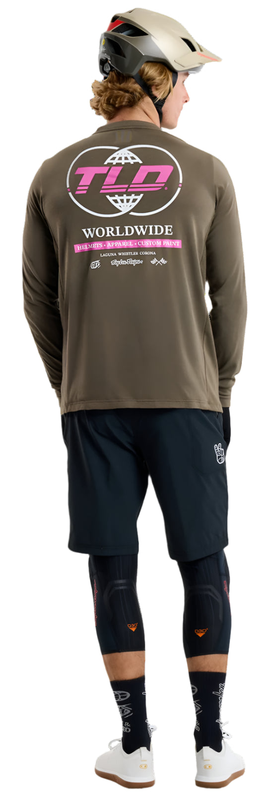 Troy Lee Designs SKYLINE TRAIL SHORT SHELL MONO BLACK BACK FACING MODEL