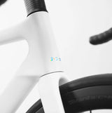XDS RS7 105 White Carbon Road Bike