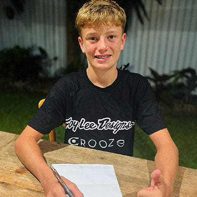 Bede Stallan signed with Crooze