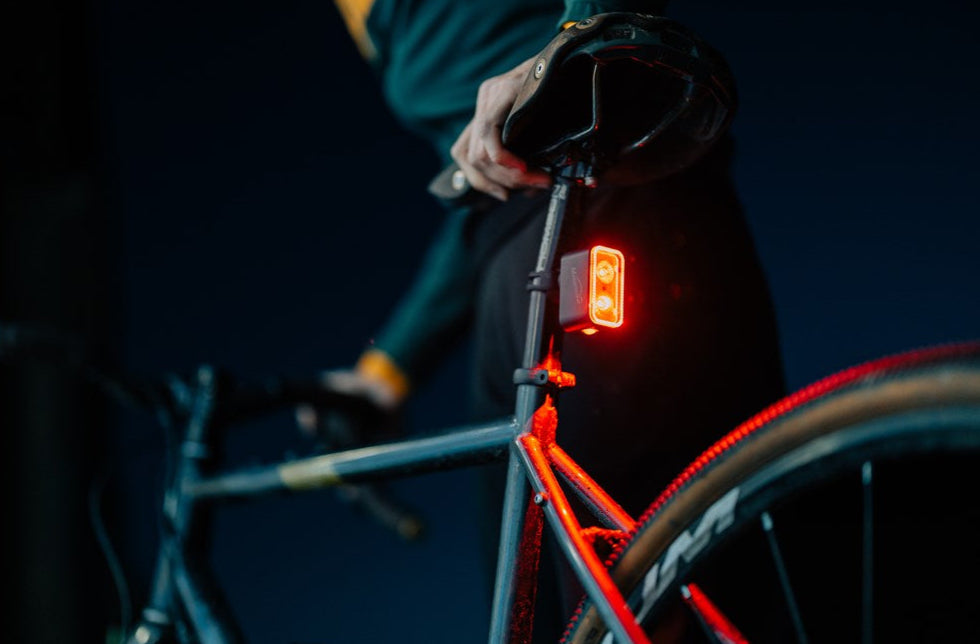 Magicshine SeeMee 300 Rear Light Smart Motion Sensor OptiTracing USB Charge IPX6
