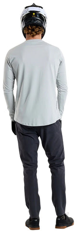 Troy Lee Designs RUCKUS LONG TRAVEL PANT MONO CARBON BACK FACING MODEL