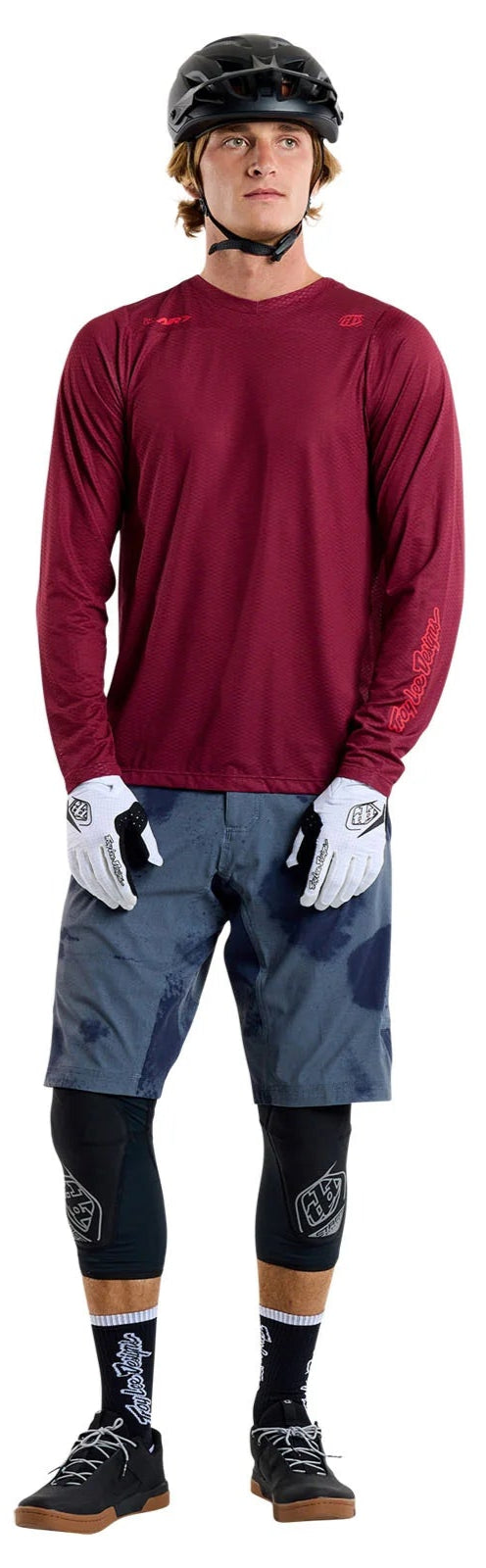 Troy Lee Designs SKYLINE AIR SHORT SHELL FLARED STEEL FRONT FACING MODEL