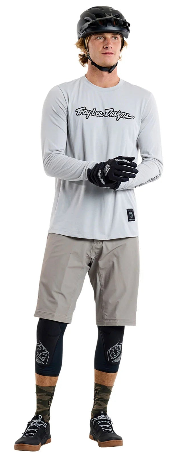 Troy Lee Designs SKYLINE LS JERSEY RADIOSCAPE MIST FRONT FACING MODEL