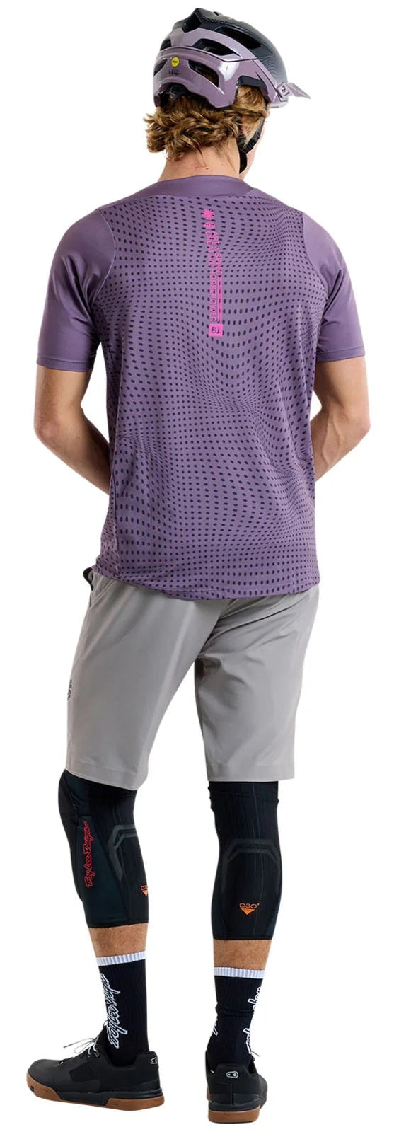 Troy Lee Designs SKYLINE SS JERSEY RADIOSCAPE DEEP PURP BACK FACING MODEL