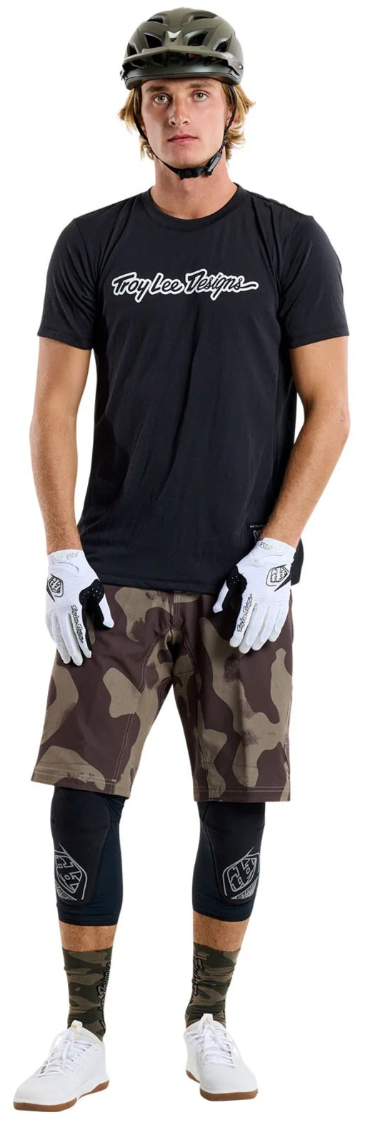 Troy Lee Designs SKYLINE SHORT W/LINER SCRUBLAND OLIVE FRONT FACING MODEL
