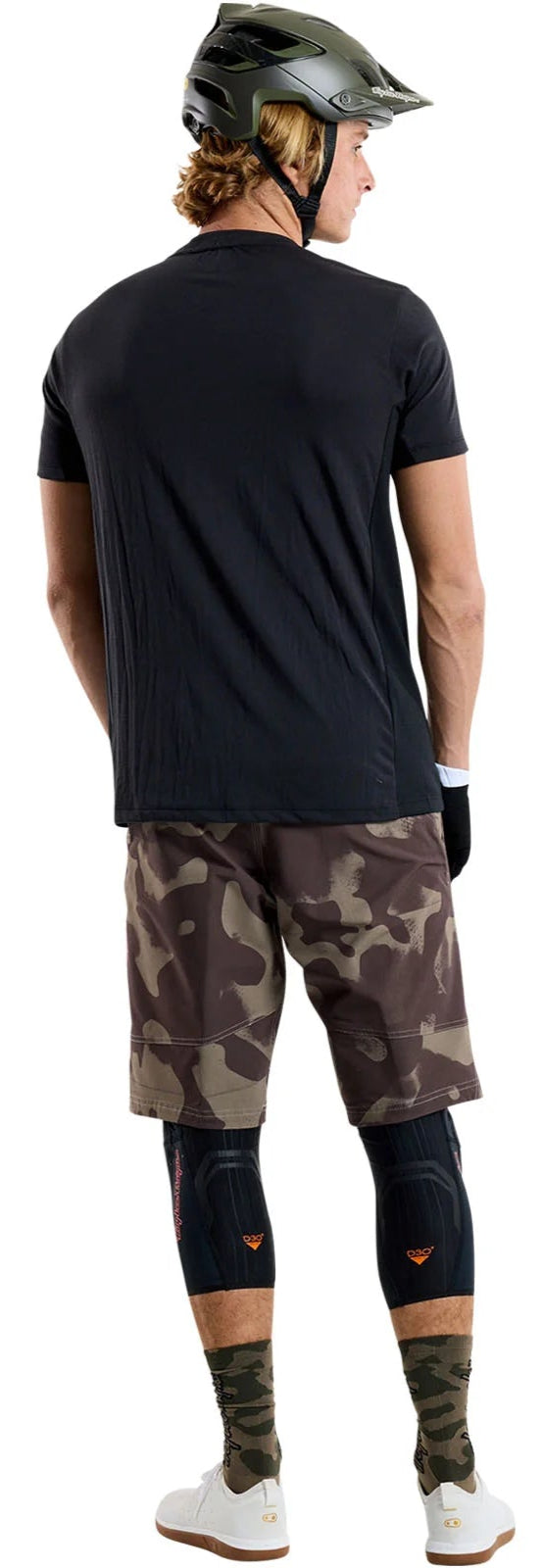 Troy Lee Designs SKYLINE SHORT SHELL SCRUBLAND OLIVE BACK FACING MODEL