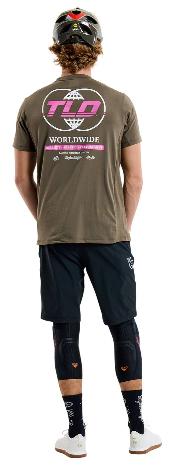 Troy Lee Designs SKYLINE SHORT SLEEVE RIDE TEE WORLDWIDE CAPER BACK FACING MODEL
