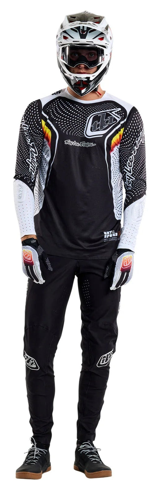 Troy Lee Designs SPRINT ULTRA JERSEY OPTIC BLACK FRONT FACING MODEL