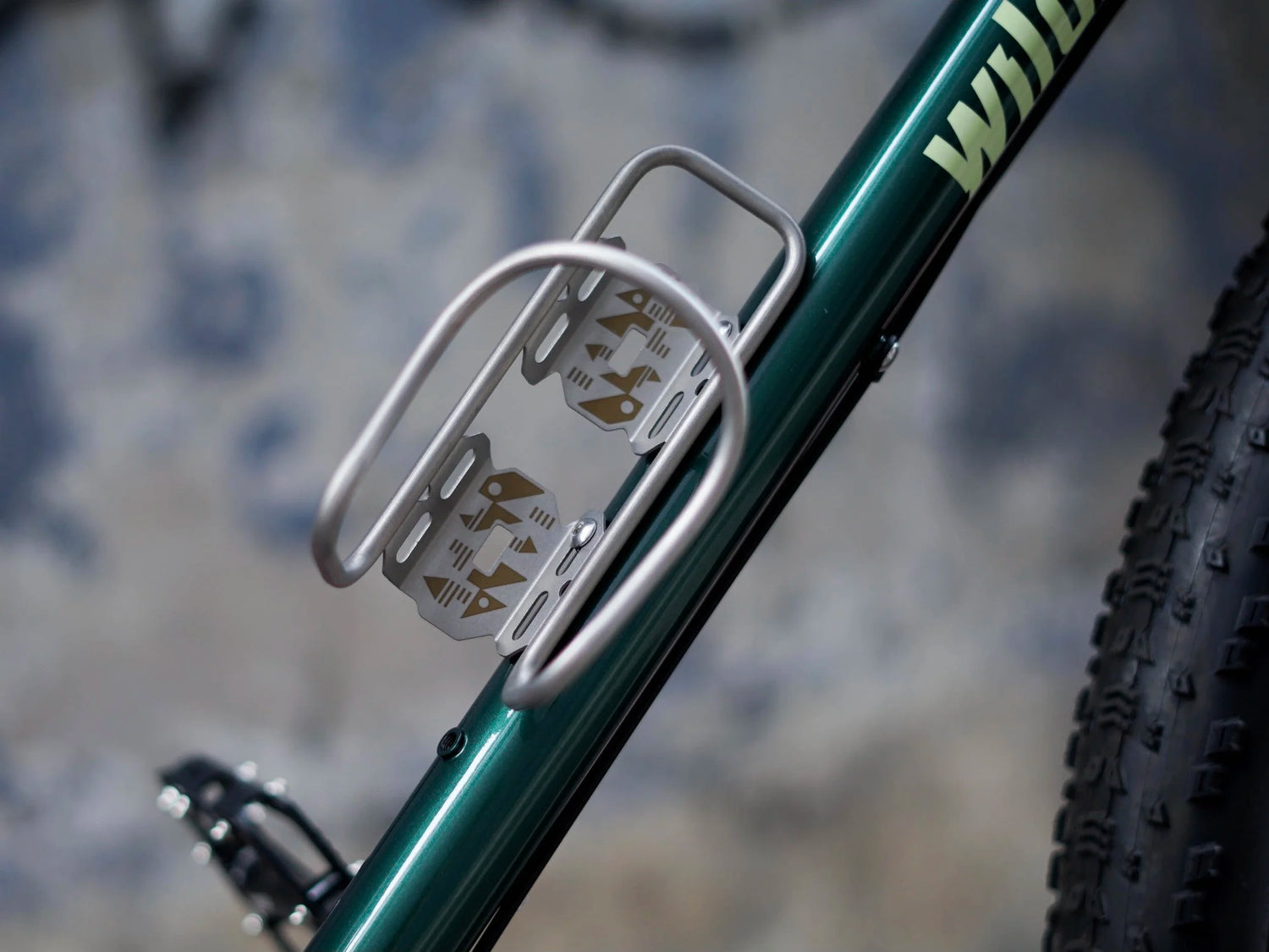 Veloci VLCmade Whichway Titanium Bottle Cage - Sun Gold